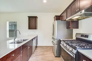 15401 Solstice Cv, Del Valle, TX 78617 - Photo 7