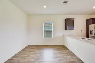 15401 Solstice Cv, Del Valle, TX 78617 - Photo 9