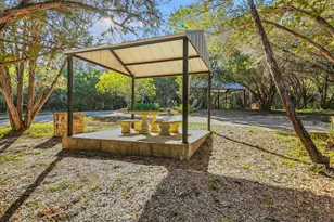 721 Bluffview Dr, Wimberley, TX 78676 - Photo 29