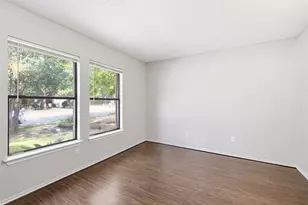 7900 Rosenberry Dr, Austin, TX 78747 - Photo 3