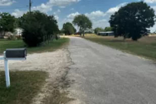 165 W Clearview Cemetery Rd, Bastrop, TX 78602 - Photo 1