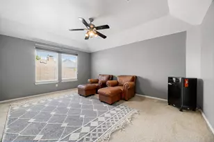 21001 Haddington Cove, Hutto, TX 78634 - Photo 25