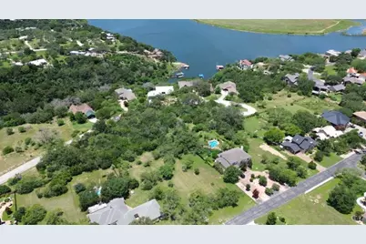 29-32 Hummingbird Way, Spicewood, TX 78669 - Photo 9