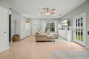 10604 Lake Beach Dr, Dripping Springs, TX 78620 - Photo 9