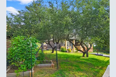 10604 Lake Beach Drive, Dripping Springs, TX 78620 - Photo 23