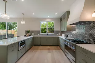 302 El Paso St, Austin, TX 78704 - Photo 9