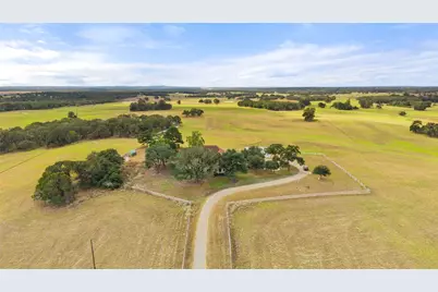18000 Fm 112, Thrall, TX 76578 - Photo 3