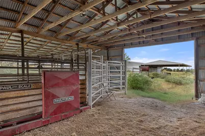 18000 Fm 112, Thrall, TX 76578 - Photo 27