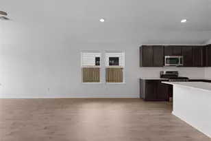 25608 Wheat Seed Ln, Elgin, TX 78621 - Photo 3