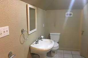 2830 San Gabriel St, Austin, TX 78705 - Photo 15