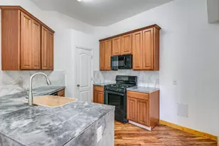 702 Bent Wood Pl, Round Rock, TX 78665 - Photo 9