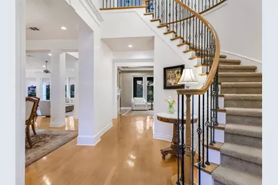 9106 Deer Shadow Pass, Austin, TX 78733 - Photo 7
