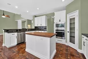 3981 Sendero Dr, Austin, TX 78735 - Photo 13