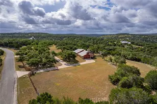 300 Sycamore Valley Rd, Dripping Springs, TX 78620 - Photo 5