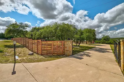 300 Sycamore Valley Road, Dripping Springs, TX 78620 - Photo 5