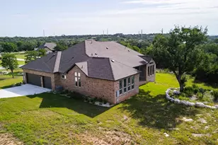 101 Woodstock Cir, Spicewood, TX 78669 - Photo 31
