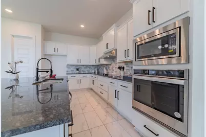 101 Woodstock Circle, Spicewood, TX 78669 - Photo 5