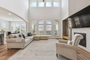 616 Buena Onda Wy, Austin, TX 78738 - Photo 3