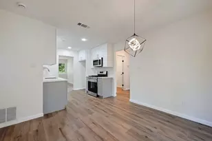 4803 Broadhill Dr, Austin, TX 78723 - Photo 13