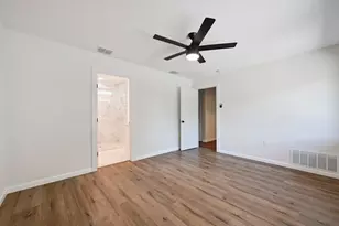 4803 Broadhill Dr, Austin, TX 78723 - Photo 15