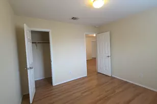 204 Ruby Lake Dr, Kyle, TX 78640 - Photo 19