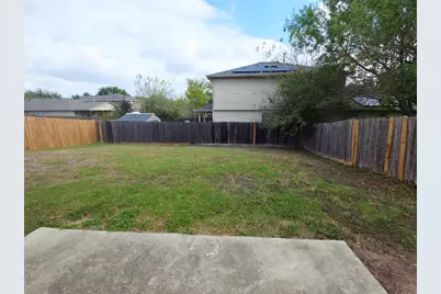 204 Ruby Lake Drive, Kyle, TX 78640 - Photo 21