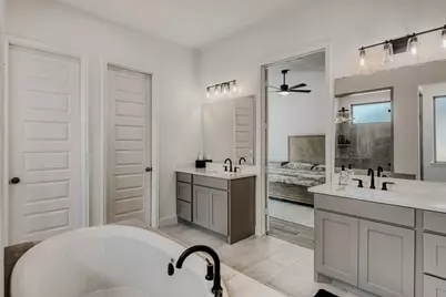 369 Prickly Poppy Loop, Kyle, TX 78640 - Photo 17