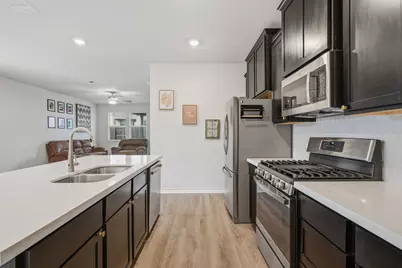 107 Aloe Tree Lane, Buda, TX 78610 - Photo 5