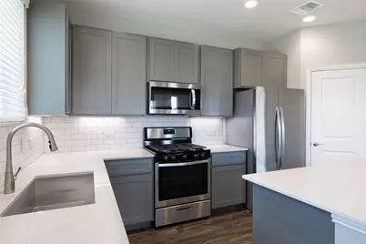 209 San Gabriel River Road, Georgetown, TX 78626 - Photo 3