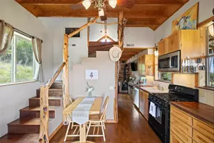 2822 Stagecoach Ranch Rd, Dripping Springs, TX 78620 - Photo 9