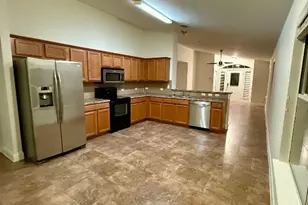 1018 Gentry Dr, Leander, TX 78641 - Photo 5