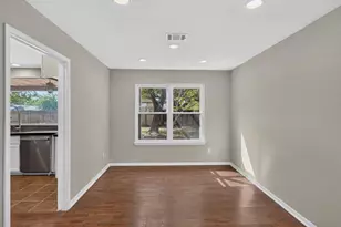 900 Oakcrest Cir, Cedar Park, TX 78613 - Photo 11