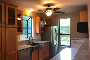 2202 East Side Dr, Austin, TX 78704 - Photo 7