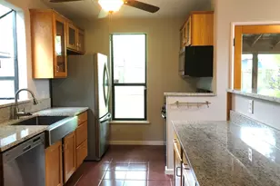 2202 East Side Dr, Austin, TX 78704 - Photo 9