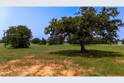 000 Cattlemens Row Road, Lockhart, TX 78644 - Photo 13