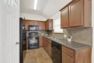 217 Teron Drive, San Marcos, TX 78666 - Photo 7