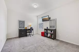 524 Shimek St, Jarrell, TX 76537 - Photo 7