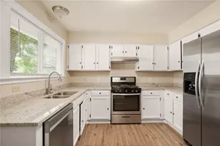 9402 Marsh Dr, Austin, TX 78748 - Photo 11