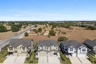 2202B Cornfield Dr, Pflugerville, TX 78660 - Photo 37