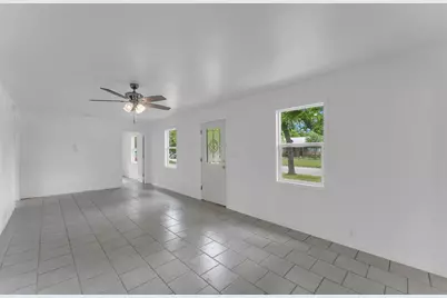 1002 S Pierce Street, Burnet, TX 78611 - Photo 11