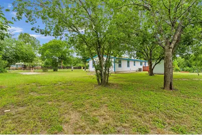 1002 S Pierce Street, Burnet, TX 78611 - Photo 9