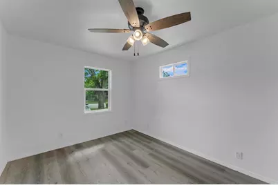 1002 S Pierce Street, Burnet, TX 78611 - Photo 23