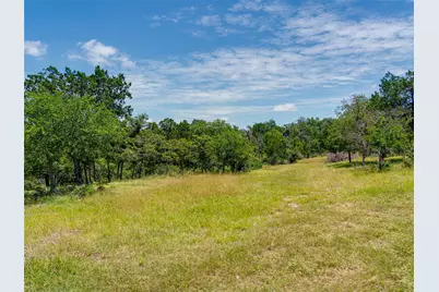 19 N Cielo Vista Court, Fredericksburg, TX 78624 - Photo 17