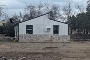 111 Rose Dr, Dripping Springs, TX 78620 - Photo 13