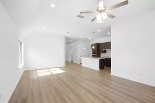 408 Rubber Tree Wy, Buda, TX 78610 - Photo 11