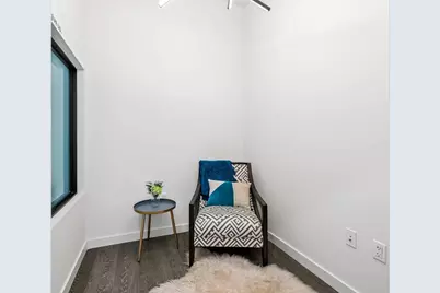 800 Embassy Drive #337, Austin, TX 78702 - Photo 17