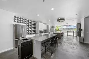 800 Embassy Dr, Austin, TX 78702 - Photo 25