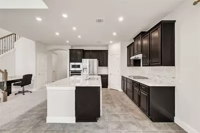 5300 Cipriano Drive, Austin, TX 78738 - Photo 11