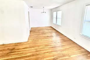 589 N Chambers St, Giddings, TX 78942 - Photo 7