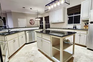 152 Silver Hawk Ct, Dripping Springs, TX 78620 - Photo 11